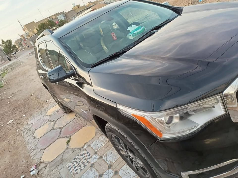 جمسي اكاديا ٢٠١٩
حادثها موضح بالصوره 
فول عدا الفتحه 
كشنات جلد تحكم كهربائي
تبريد ٣ قطع 
سعرها ١٤٠ ورقه وبيها مجال حك الجيه 
***********
