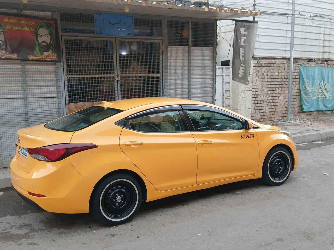للبيع الانتره 2015 محرك خير من الله تبريد منضومه كامله جديده بيهه مواصفات ماعرف بيهه علمود اذكرهن سياره بسمي السعر 100 وبيهه مجال *********** هاذه الرقم وتساب فقط

