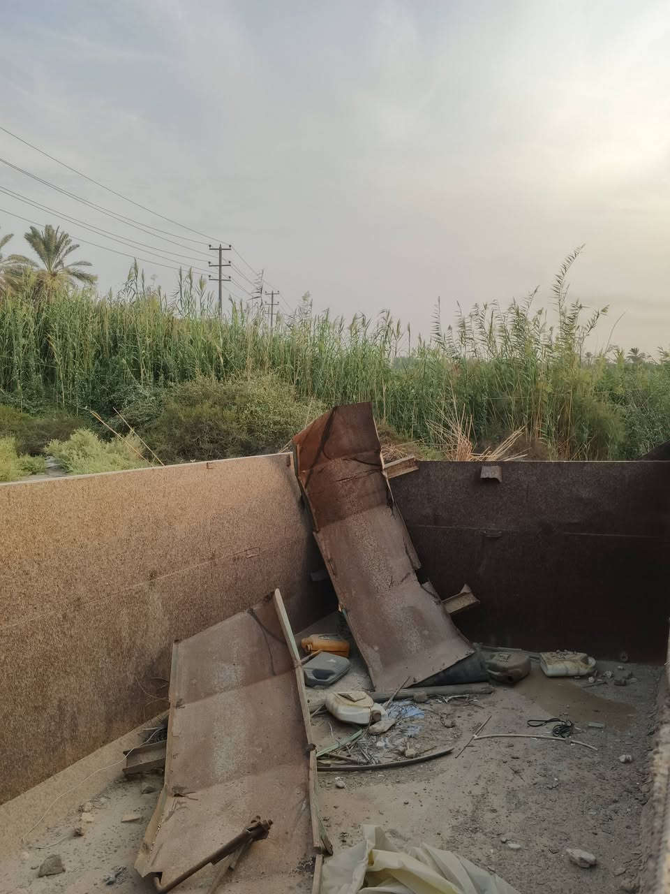 للبيع • شاحنة • استفسار