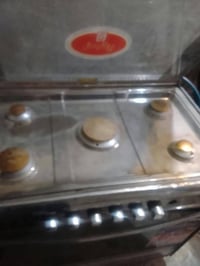طباخ يونيفيرسال • ايطالي