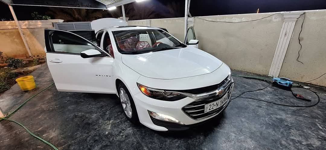 ماليبو 2024
وارد امريكي النوع LT
1500 تيربو 
فول موصفات
فتحة سقف 
ردار 
كامره 
حساسات 
تشغيل عن بعد 
شاشه تدعم الاندرويد و الايفون
كشن كهربائي 
تدفئه 
حساس لايت 
اطفاء ذاتي 
بعد هواي موصفات 
ماشيه 39 كيلو متر وقابل لزياده
لضرر جاملغ سرقه ومصبوغ
 وباب مصبوغ فقط بدون ضرر
سياره جديده مثل صور 
رقم اربيل باسم شركة محمود رشيد محمود 
الاستفسار ***********
العنوان كربلاء الهندية
السعر 138 مع المجال
صور حادث ما عندي فقط سونار
