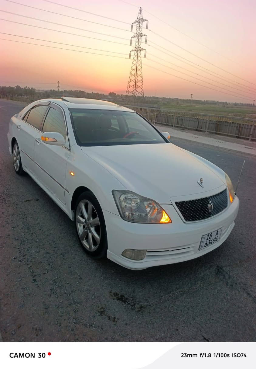 السلام عليكم 
شاهينه موديل 2005 فول مواصفات واحد ع واحد
 شاصي 82 
قرار 102 تسجيل جديد  رقم بابل بسمي تحويل مباشر 
السياره جاهزه للاخير كير محرك تبريد حداديه كفاله 
مكفوله كفاله عامه من الصبغ والتبديل والضربه والكص ونقل الجثه السعر 158وبيه شي بسيط *********** حلة, بابل
