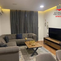 إمباير تاور • مفروش • ١٣٧م