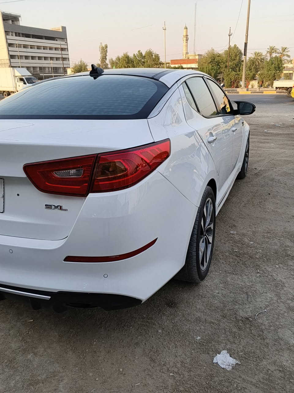 سلام عليكم للبيع كياا وبتمه موديل 14 فول مواصفات تجي اعله فئه محرك 2000 مكفولات رقم بغداد بسمي هزه  جديده وارد امريكي ضرر جاملغ وبنيد بدون داخل بدون ايرباك علمن سياره بيهاا تكشر وصبغتهاا بيدي عندي تصوير قبل الصبغ جاهزه للخير السعر 98 وبيهاا مجال العنوان بابل الحصوه رقمي ‏‪***********‬‏
