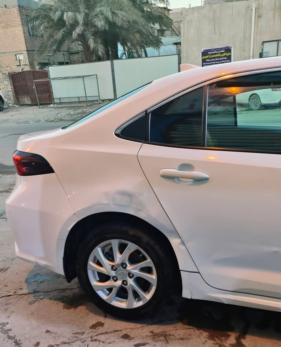 كورلا ٢٠٢١
نظيفة حلوة ماشية ٨٠ الف كيلو 
بيها ملاحظات بالبدي طخات بسيطة وبيها ضربة موضحة بالصور مامصلحة
باقي سيارة نظيفة وكلش حلوة وادامة كاملة
السعر ١١٠ ورقة قفل وغير قابل للتفاوض
التواصل: ***********
