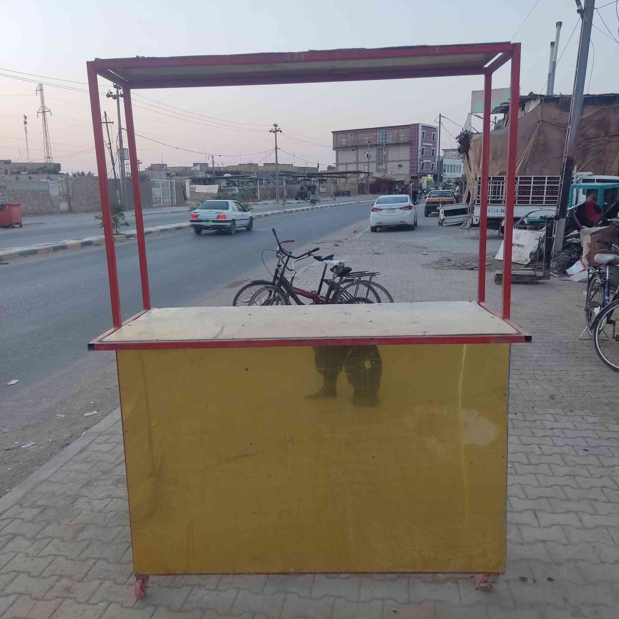 للبيع العنوان المشخاب شارع القادسية مقابل مدرسة الذكوات 
***********
