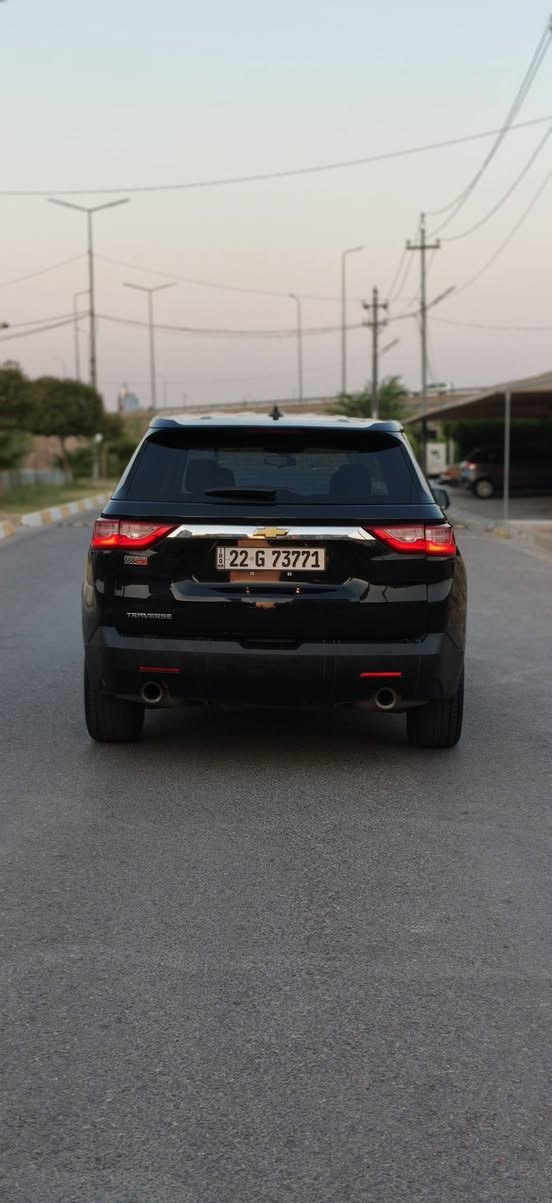 2020 Chevrolet Traverse LS

🟩 السعر  :- 185 ورقة وبيها مجال بسيط 🟩

⚡⚡ السيارة مرقم جاهز   وبدون نواقص⚡

عداد المسافة : 56 الف ميل

حجم المحرك :  3.6L ( 6,سلندر )

ملاحظة السيارة : 3 قطع صبغ حادث جانبي بدون ايرباك بجم كبس مع تعديل بارد بالصندوق 

المواصفات : LS 

نص مواصفات 

‏‎ابواب بصمة
‏‎بصمة تشغيل 
‏‎شاشة دشبول 
كاميرا
كير طرح
كير شفتات ستيرين
بريك بصمة
اوتو هولد : Auto Hold
اوتو ستارات : Auto Stard 
اوتو ستارات : Auto Stop‎
رادار امامي (تحديد مسار)
‏‎رادار جانبي (نقاط عمياء)
‏‎رادار خلفي (التحذير من الاصطدام)
‏‎حساسات امامي
نظام : Eco
‏‎تحكم ستيرين 
كشنات شامو
‏‎كشنات عادي
‏‎تبريد مركزي 
‏‎لايتات ليد وعدسة زينون بيلادي
‏‎بكلايتات LED بيلادي
‏‎ويل كروم

وبعد هواية مواصفات…

‏‎للاستفسار اكثر الاتصال علی هذا الرقم 

واتس اب ☎️***********
***********

‏‎عنوان📍اربيل معرض بوابة عمان أربيل, العراق
