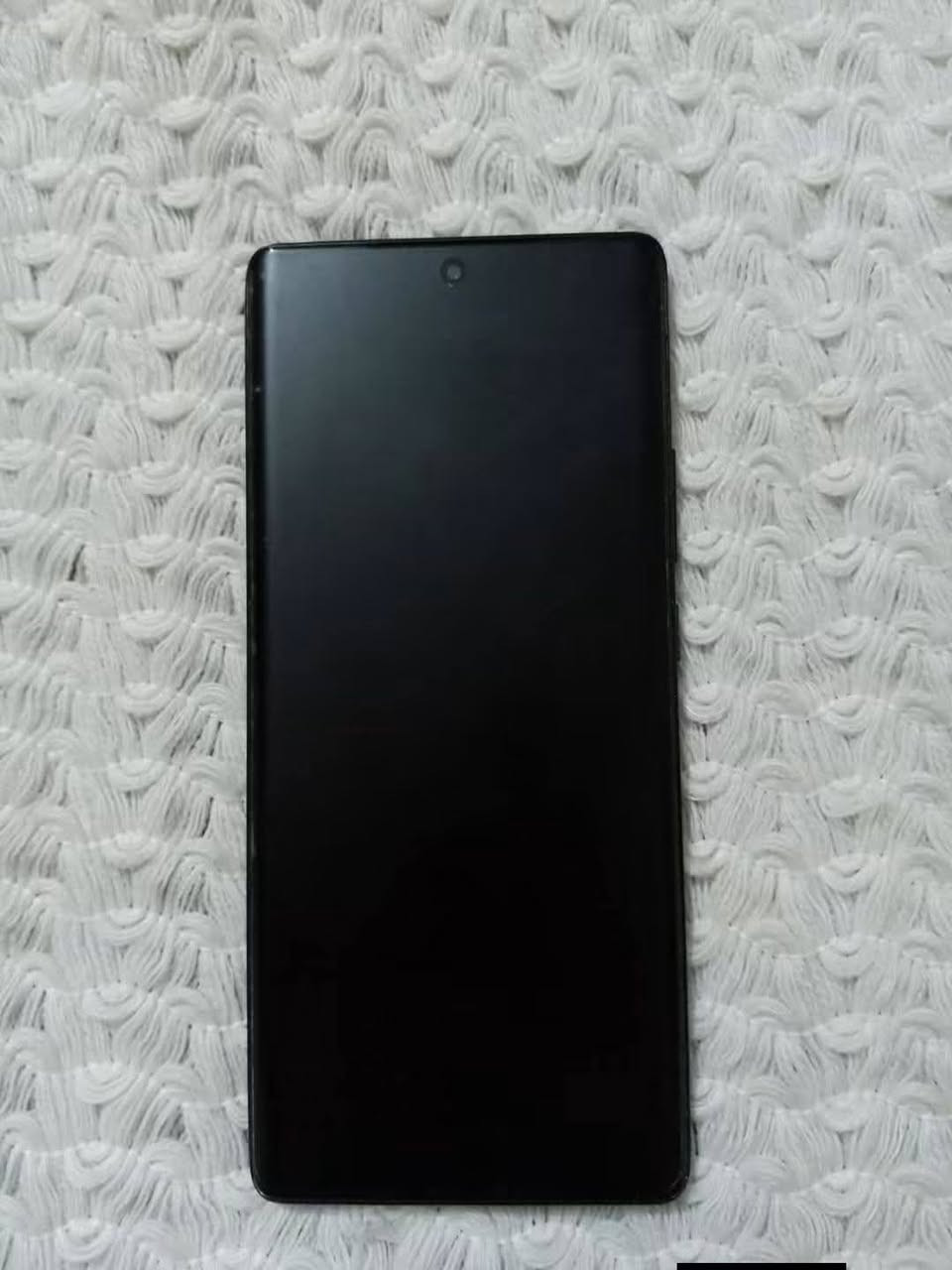 Infinix HOT 50 Pro+
هوت 50 برو بلاس شاشه منحنيه ذاكره 256 عشوائيه 16 بدون ملحقات بي ضربات بسيطه جدآ بلركن مال شاصي السعر 200 وبي مجال بسيط جدآ للاستفسار خاص او *********** واتساب
