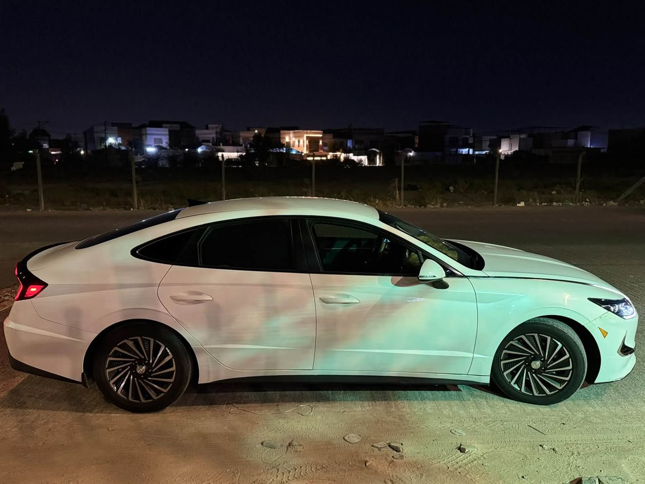 � هيونداي سوناتا
2023🚘

 ماشية غير 50 الف

هايبرد محرك 2.000 

8 sepeed Transmission Dull Clatch

✨ المواصفات فول فول (Full Option):

‼️📮

🟥 تشغيل عن بعد 

🟥مثبت سرعة 

🟥قيادة ذاتية 

🟥تحديد مسار 

🟥 رادار امامي 

🟥رادار جانبي 

🟥رادار خلفي 

🟥كامرا دوارة ١٨٠

🟥مثبت ستيرن 

🟥سايد بريك بصمة 

🟥مودات قيادة ( نورمال - سبورت - سبورت بلاص - كوستم وبعد بيها اضافات الشركه)

🟥تبريد بيانو 

🟥تبريد قطعتين 

🟥اوتو هولد

🟥محرك 2.000 هايبرد 

🟥لدات امامي خلفي 

🟥وبعد هواي مواصفات بيها

 رقم الهاتف 

 للاستفسار اكثر

***********
