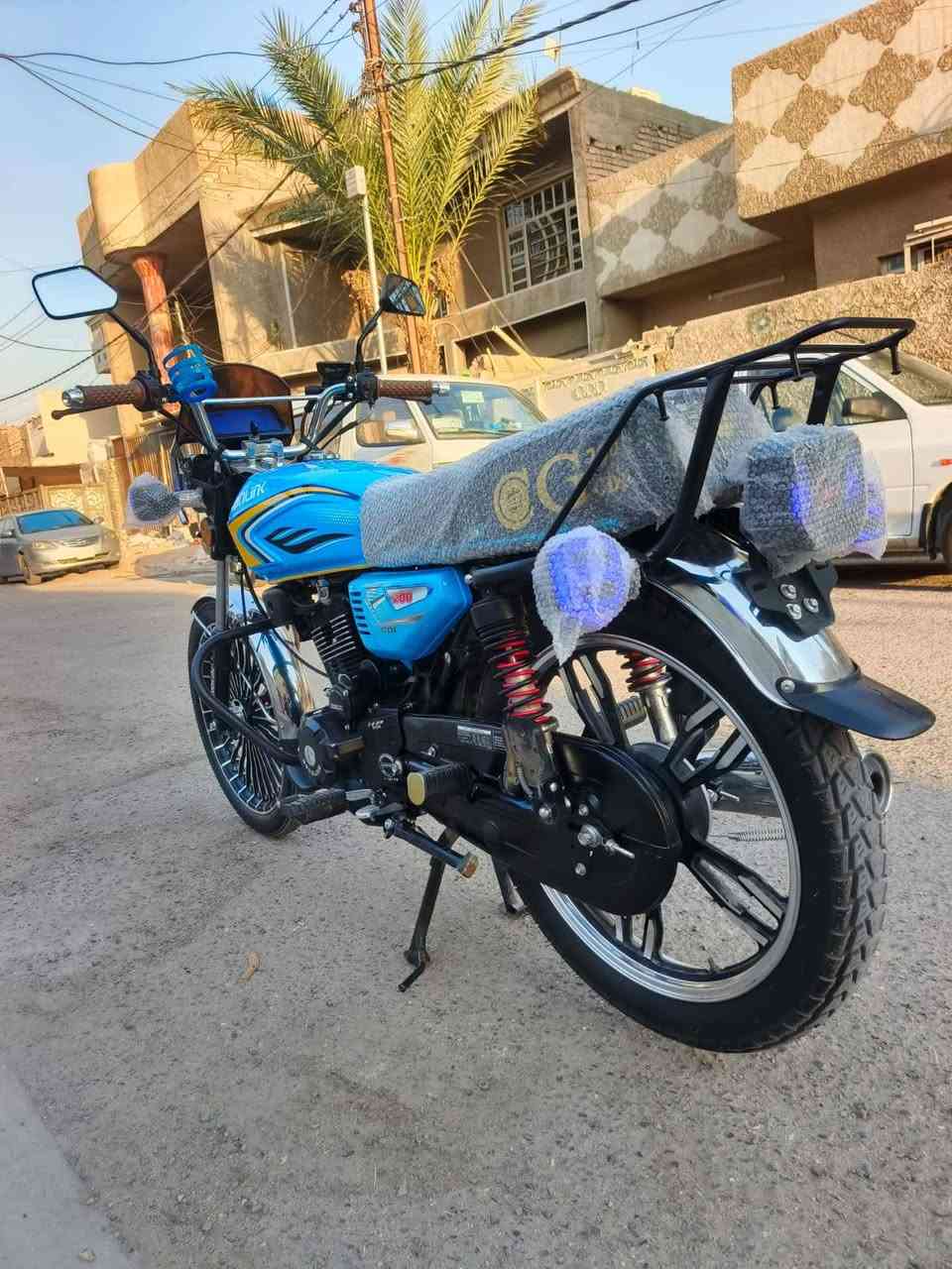 سونك 26 محرك 200 cc مكفولة كفاله عامه ماشيه 12 الف كامله هيه وراقهه
ومابيهه اي نقص وكلشي شغال بيهه العنوان بغداد البياع 
*********** السعر 950 وبيهه مجال بصيط
