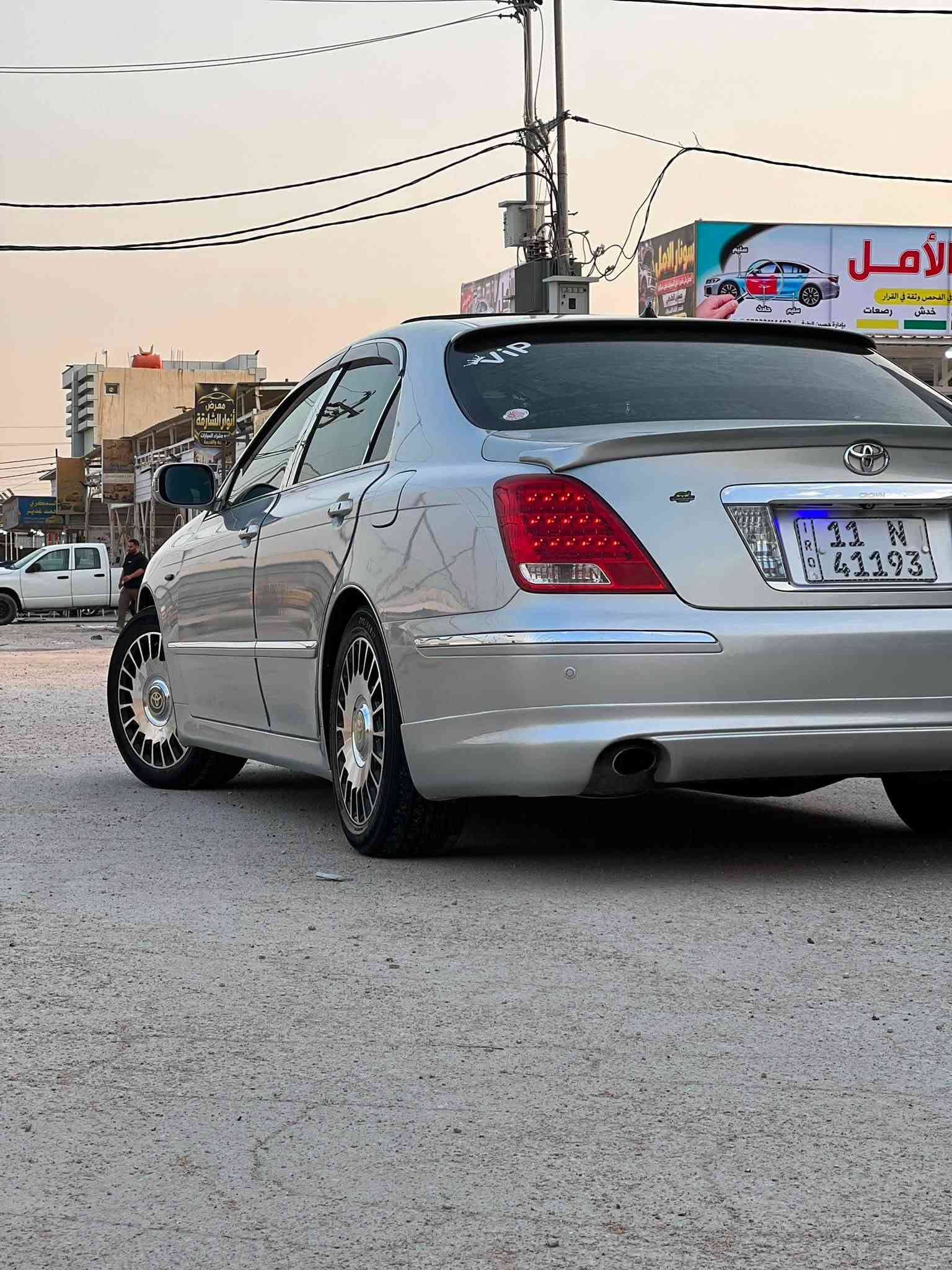 ماجسته 2005.   (كفاله عامه)

رقم بغداد قرار 48 تحويل مباشر

فول 1/1

5 دكم.

فتحه

3 قطع تبريد.  3 قطع برده

داخل جلد بيجي

كشنات خزن ميموري

اشاير بالمري + ترحيب

مري شفط

جنطه شفط

تحويرة نجف فوگ وجوه 

بريك شاهينه

ويل مايباخ

سبايدرات خلفيه

السياره جاهزه للأخير گير ومكينه وحداديه وتبريد

                                     السعر.  165$
مكاني نجف كوفه

     للأستفسار.  ***********
