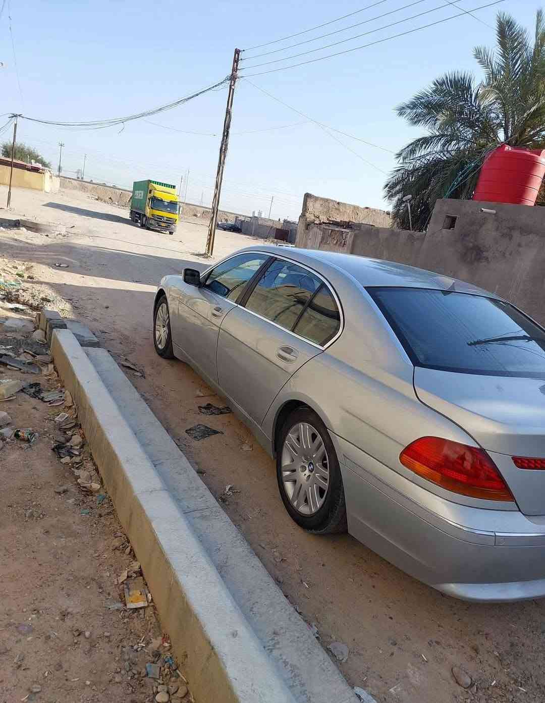 سلام عليكم بي ام 2003 باخره مصبوقه عام 730 6 لسندر N52 مسكر دبل فانوس محرك فقط لاستيك ولف يعني تنقص باقي سيارة جاهزه بسمي تحويل ثاني يوم سعر 90 مع مجال حداده امامي 
100 توة مبدله كامله خلفي 90 
 مكاني البصرة زبير رقم لهاتف ***********
