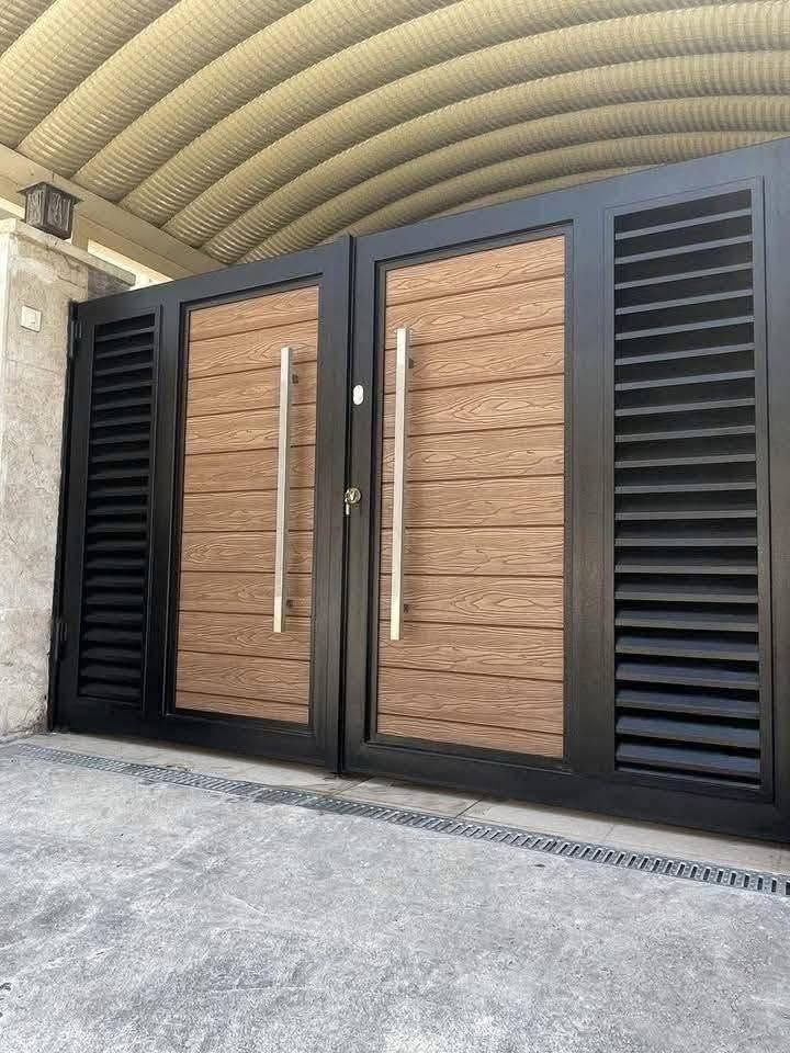 سكله السلام
بيع جميع أنواع الأبواب الخارجية والشبابيك
🔹 أبواب خارجية حسب الطلب بجميع القياسات
🔹 أبواب  القاصة بجميع النقشات والتصاميم
🔹 أسعار مناسبة
🔹 متوفر البيع بالتقسيط حسب الاتفاق
📍 الموقع: شارع كصيبة، قرب ملعب الشيخ أو غسل الباشا
📞 للتواصل: ***********

نص مكتوب في الصور:
- تم تغيير موقع المشاركة وإعادة النشر! اطلع عليه