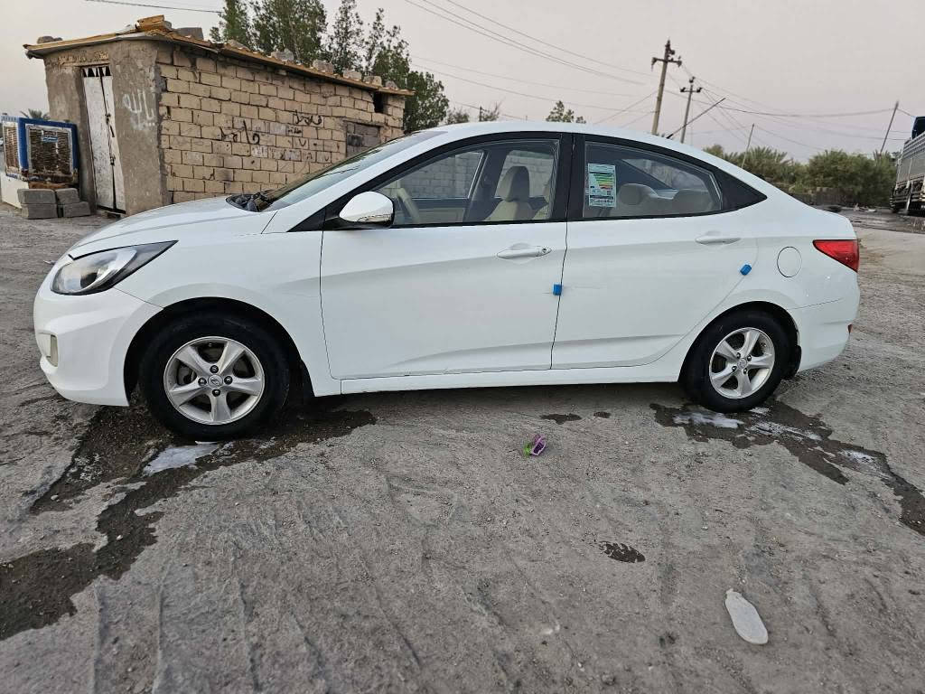 مكلف بالنشر 
اكسنت خليجي كفاله عامه 
جديده جدا استخدام شخصي من الدوام للبيت 
كفاله من الصبغ والفتح والتبديل والضربه 
محرك ١٦٠٠ 
رقم ذي قار 
مكانها قضاء الشطره 
السعر ٨٩  بيه مجال 
*********** الشطره, ذي قار
