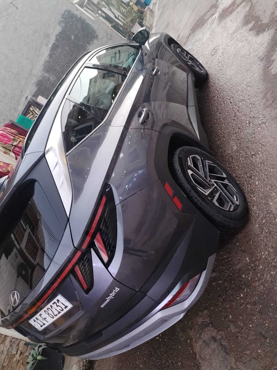2025 Tucson limited هايبرد
توسان لمتد اعلى مواصفات لون فيلي شذرة 
فور ويل
رقم بغداد 
ضرر تبديل جنطه وصبغ نص الجاملغ الخلفي جهة السكن 
باقي السيارة كفالة  
السيارة بدون إرباك 
السيارة جديدة ودخول جديد واخت الزيرو بعدها 
ماشية  12  الف ميل 
1- محرك 1600 توربو هايبرد 
2- بانوراما 
3-اربع كامرات امامي وخلفية وجانبية بالمرايات 
4- حساسات امامية وخلفية ١٢ حساس
5- رادار امامي وجانبي وخلفي نقط عمياء 
6-تتقدم وترجع بالبصمة 
7- كشنات جلد ابيض وكهرباء الاماميات 
8- تبريد وتدفئة كشنات امامية وستيرن تدفئة وكشنات خلفية تدفئة 
9- كير تعليك و شفتات ستيرن 
10-خزن كشنات
11-لايتات عدسات تختلف عن العادي
12- صندوق كهرباء ومن تقترب منة يفتح  
13- داتا شو تعرض على الجامة الامامية 
14- سستم صوت Bose مع دمام بالصندوق
15-اوتو هولد
16- مساعدة النزول من المنحدرات 
17-شاحن تليفون واير ليس 
18-حساس قراءة العين 
19-الوان داخلية تتغير ١٠ الوان بيها 
20- انارة داخلية led 
21-شحن تايب سي 
22- ويل كب حجم ١٩ 
23- شاشة كبيرة ابل كار بلي واندرويد اوتو 
24-مرايا قلاب عند الرجوع للخلف
25- كامرات مع الاشارة
26- رادارات وسياقة ذاتية ومرايا تعتيم ذاتي
27- السيارة فور ويل 
السيارة جديدة ومابيها اي نقص 
مكان السيارة بغداد
بدون ارباك 
 *********** واتساب ***********
