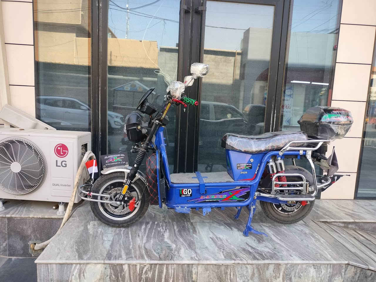 السلام عليكم //
للبيع ماطور جبلي الأخوين 
موديل 24
6 بطاريات جدد باتري 
نظام سويچ + بصمة تشغيل عن بعد
بصمتين وسويجين 
كهربائيات كلها شغالة 
نشرات جانبية 
دبل اشارة / نظام الرجوع للخلف 
4 سرعات + مثبت سرعة
دبل اشارة / يمين و يسار 
أي نقص مابيه ، ماطور نظافة فول
ووين ما اتريد افحص 
السعر 500 وبيه مجال بسيط
المكان الفلوجة 
للتواصل الجاد خاص ماسنجر
او ع واتساب 
***********
