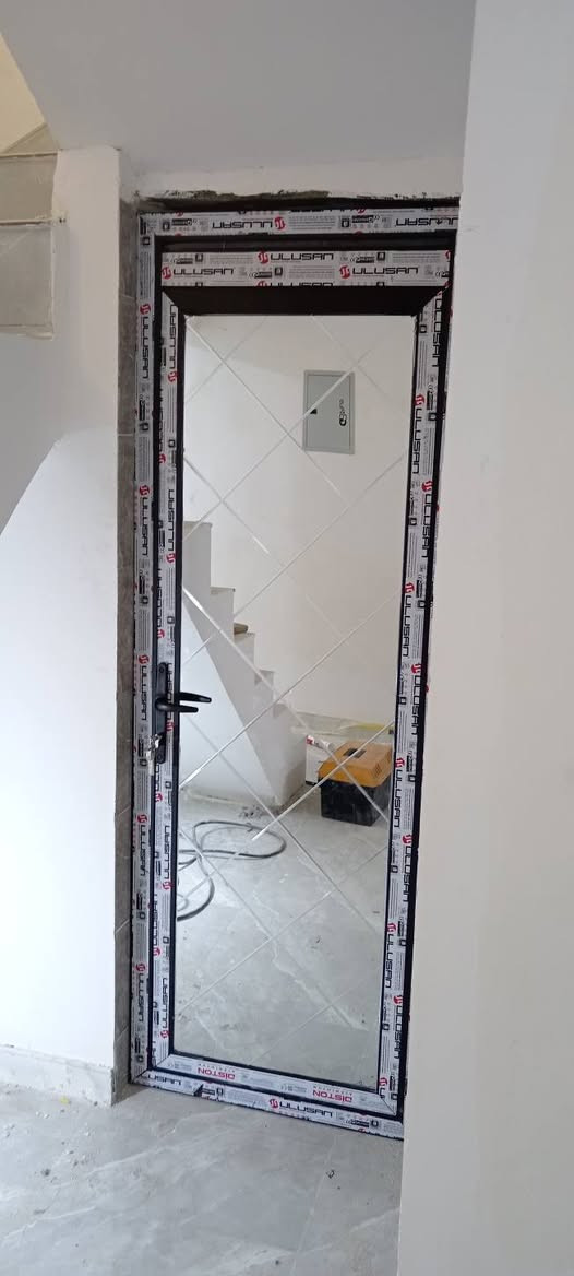 تم عمل وتنصيب ابواب صحيات وشبابيك سلايت تركي جام 6ملم مع عمل وتنصيب سكاي لايت بموقعين في زيونة وفي منطقة الدورة حي اسيا ويدللون الغوالي 🌹🌹🌹عنوان المعمل بغداد الدورة حي الشرطة 
*********** واتس 💥🌷🌷🌷🌷🌷🌷🌷🌷🌷🌷🌷🌷🌷🌷🌷🌷🌷🌷🌹🌹🌹🌹🌹🌹🌹🌹🌹🪻🪻🪻🪻🪻🪻🪻🪻🪻🪻🪻🪻🪻🪻🪻🪻
