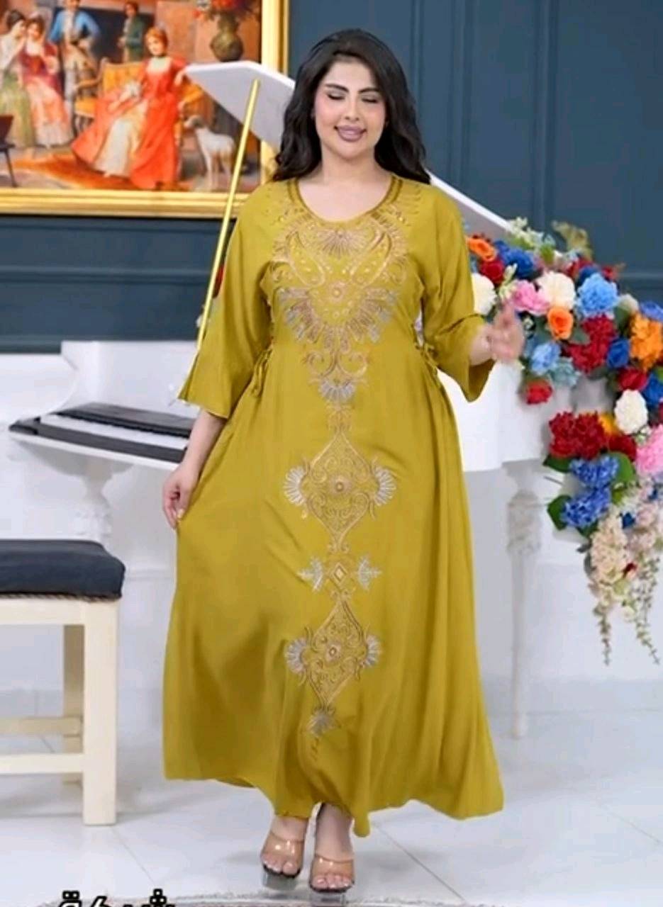 تخفيضااات ...

دشداشة برنسيسه ستراس و تطريز دبل كلوش  😍

الخامه كشمير ايطالي اصلي 

القياسات من XXL الى 5XL

سعر الدرزن  85 الف 

نص درزن ب 43 الف