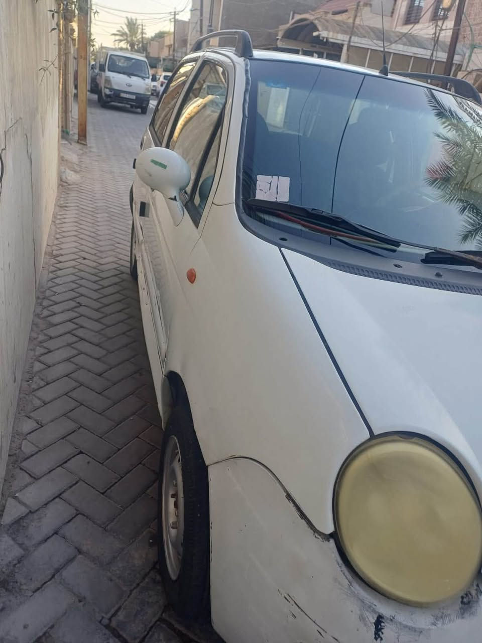 شيري كيو كيو 2010 Chery QQ بحالة جيدة جدًا.
✅ الماكينة مكفولة الكير مكفول

✅ سنوية سارية ومعاملة أصولية 100% الهزة جديدة

✅ التبريد شغال، فقط يحتاج تعبئة غاز للمكيف
✅ السيارة نظيفة ولا تحتاج صرف ميكانيكي

الملاحظات:
 • بيها نقص سبير كمليات فقط (مثل يد الباب الداخلية)، وأنا شلتها بسبب الأطفال، وما تأثر على استخدام السيارة

العنوان بغداد الغدير شارع التوت *********** 
السعر 25 وبي مجال
