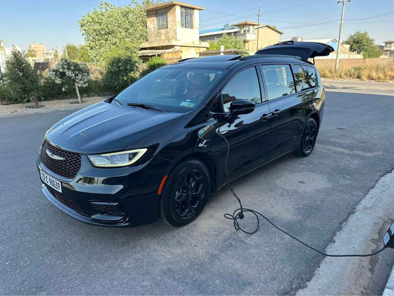 Chrysler Pacifica S E-Hybrid 2021
كرايسلر باسفيكا بلک ان هايبرد – بنزين – Plug-In
المواصفات
محرك 6 سلندر 3600 كير ماوس ابواب و كشنات كهرباء
بانوراما بصمة تشغيل هندبريك بصمة تشغيل عن بعد تبريد و تدفئة بالكشنات و ستيرن 3 شاشات رادار جانبي أبواب جانبية كهرباء (تحكم ريموت)  صندوق كهرباء شفط رادار أمامي وخلفي كشنات VIP منفصلة تنبيه الخروج عن المسار تبريد مركزي (ثلاث مناطق) کامرات داخلی و خارجی و خزن رقم اربيل و باسمي
سیارە بس بونیت مرشوشە بخ بدون دواخل بدون ارباکات
2C4RC1S78MR500188 رقم شاصي
رقم اربیل و باسمی
سعر 249 ورقە ومجال
واتساب ***********
Chrysler Pacifica S E-Hybrid 2021
فول مواصفات هایبرید و کارەبایی و بەنزین
بانوراما بەسمە کوشن جلد خەزن سارد و گەرم کامیرای ناو سەیارەکە و دەرەوەی سەیارەکەی هەیە کوشن ڤی ای پی سیاحی تبرید مرکزی 3 شاشە دەرگا کۆنترول کارەبایی راداری پێش و تەنیشت خەتی جادە هەرچی مواسەفاتە تێیدایە رەقەم هەولێرە و بەناوی خۆمە
بەس بۆنیتی پەمپە بێ ژۆرێ بێ ارباگ
سعری 249 وەرەقە و مجال أربيل, العراق
