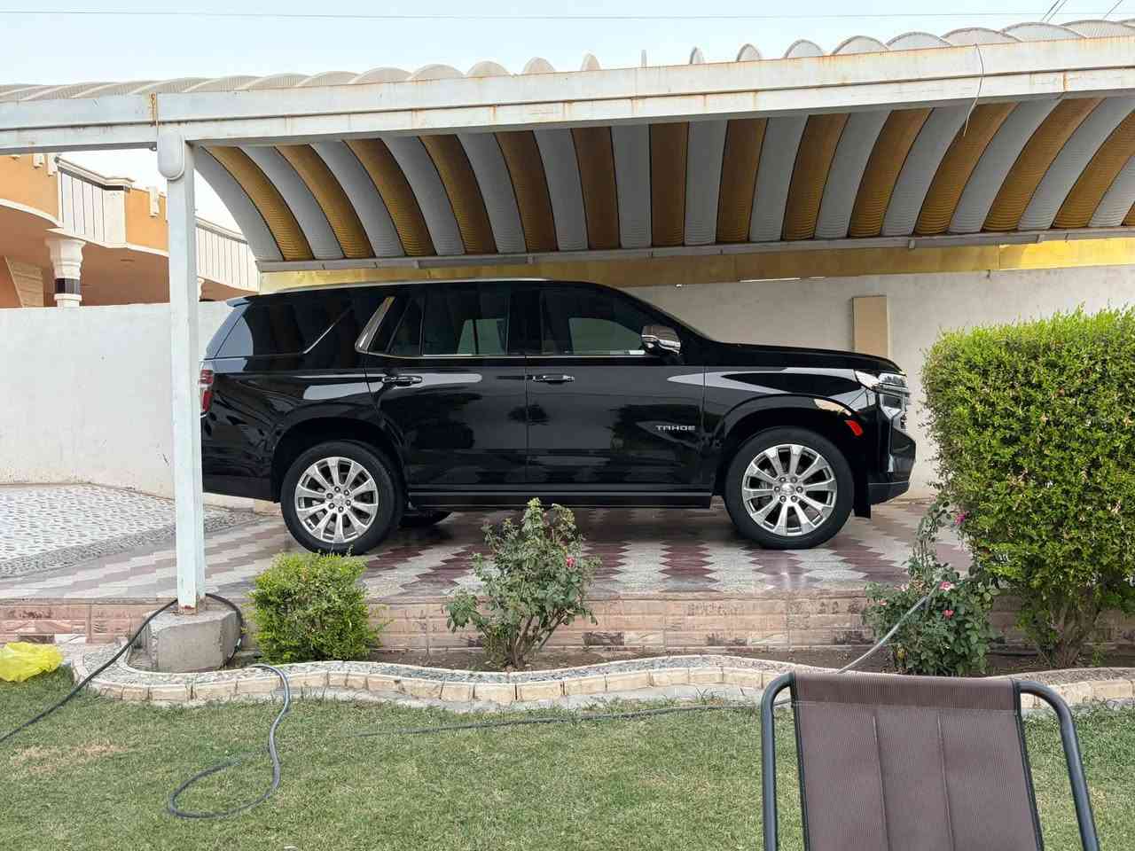 سلام عليكم تاهو للبيع موديل 23 كفاله عامه بغداد بااسمي مكانه رمادي للاستفسار ***********
