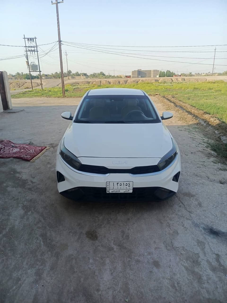 بيع مستعجل
فورتي 22 معوقين السونار بلمنشور 
السعر 118 بي مجال 
***********
