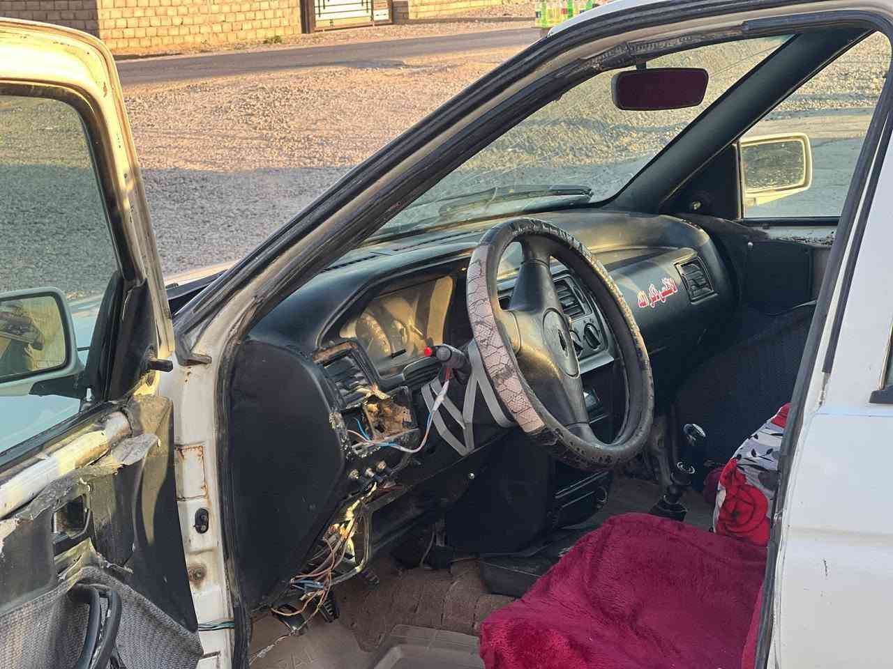 السلام عليكم
فورت ستيشن للبيع 
كير عادي ومحرك السود ابو جمل المرقوب كبريته شرط 
وكاله تحويل شرط رقم نينوى 
توير فوك نص عمر 
صدر فوك نص عمر 
كهربايات كله شغاله لايت عالي ناصي بك لايت مسجل جوم كهربايات ربعتهن 
السياره حلوه وقتصاديه مالت بيت مالت شغل 
مالت عمال كلشي ترهم سياره ما تصرف عليه ربع رقم بيه وتساب ***********مزنجر مفتوح مكاني الشرقاط قريه شكرا
