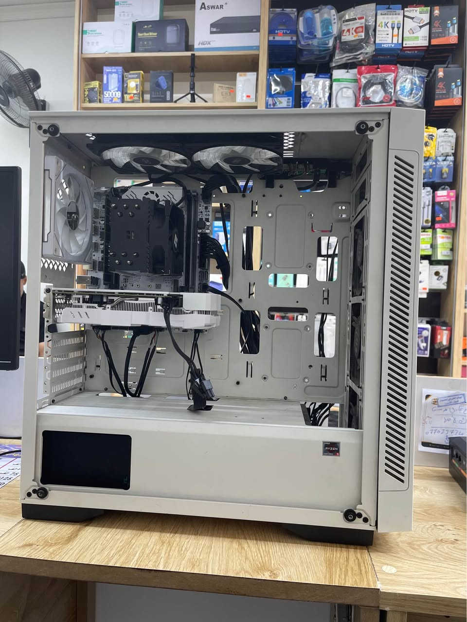 كيس للبيع

E5 : 2680v4

M.b : x99 d4

Ram : 16G 

Ssd : 240G

Hdd : 500G

Psu : 650w

Gpu : Rx 580 8G

Case : deep cool 

السعر 365 الف

*********** 

توصيل جميع المحافظات متوفر دهل اوران, واسط
