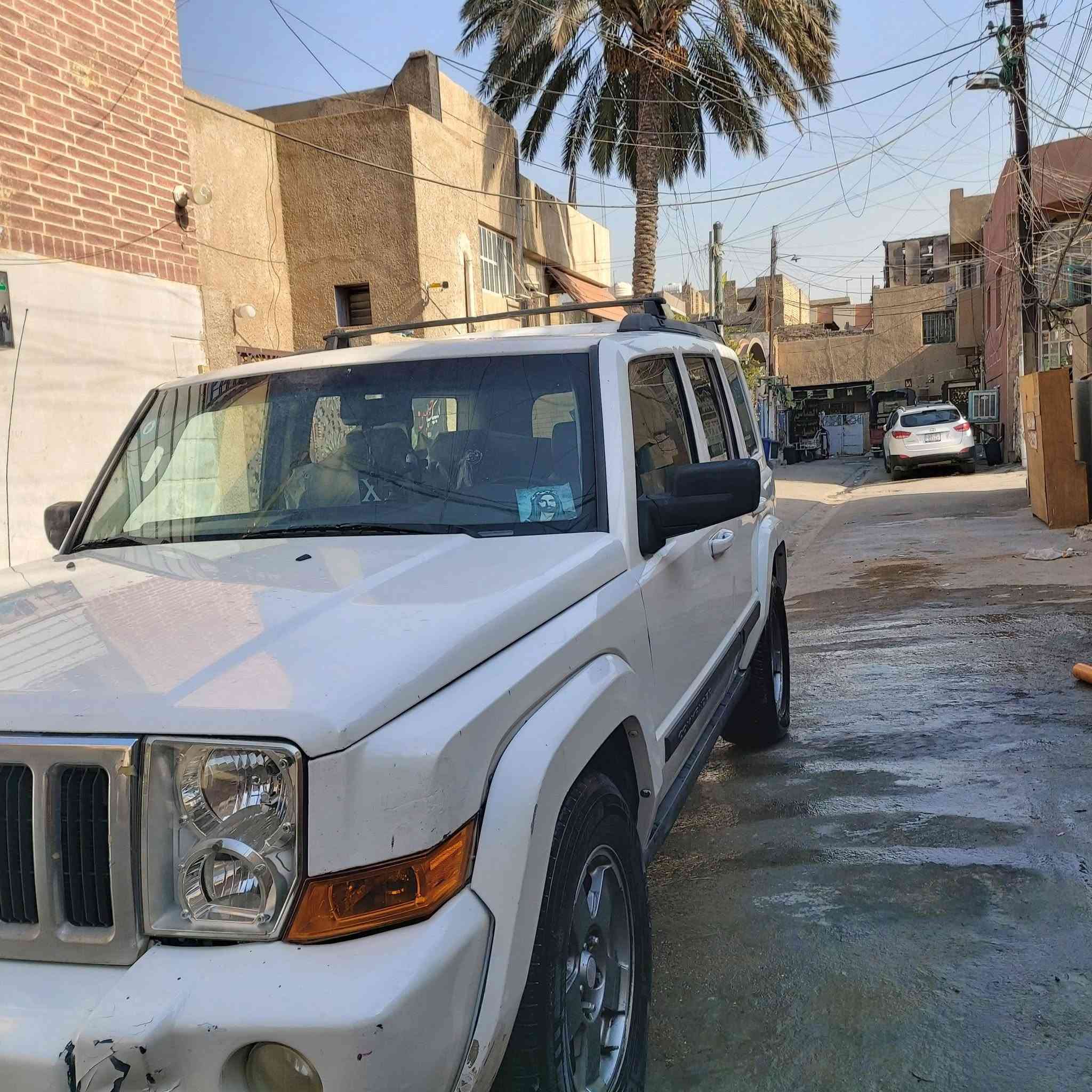 السلام عليكم جيب كومندر 2007 سبعه راكب كراسي كهربائيه ثلاثه فتحات بنوراما    مكينه 3700 6سلندر سياره جديده خير من الله  سياره كلين قطعه وحده  سعر السيارة 95  وبيها مجال  مكان السيارة بغداد جديده مقابل مدرسه الخليج العربي رقم ***********بس واتساب 
60879225077
