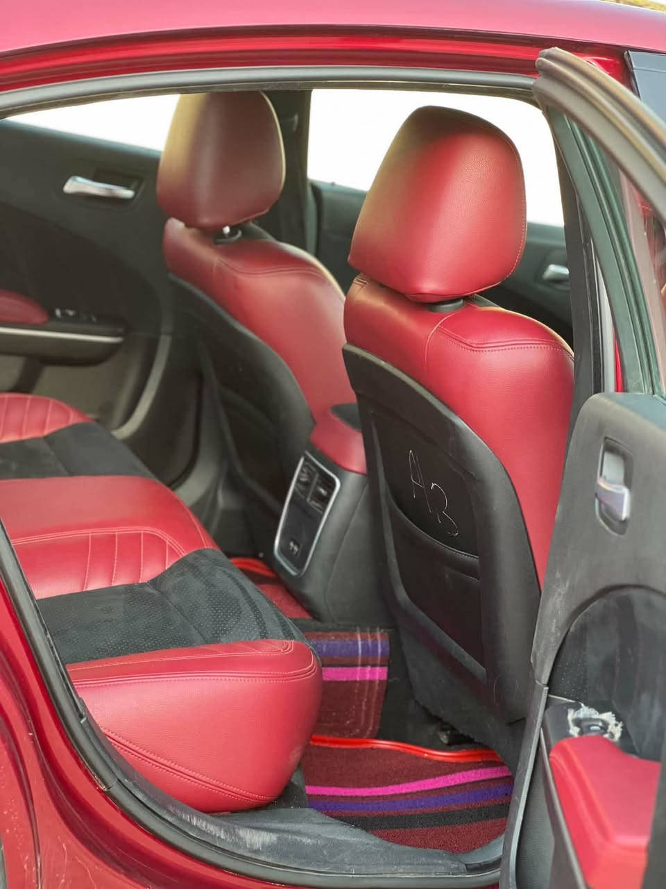 السلام عليكم
اخوان للبيع جارجر 2019 اصل
  SXT 
3600
تو ويل اصل
رقم بغداد انكليزي تحويل بكل المحافظات سنوية لل 2031 والسيارة باسمي شخصياً

شاشة جبيرة وكامرة دوارة وحساسات خلفية
داخل كنتارة كشنات حظن
حجر البيئة موجود
مكينة كير اكسل مكفولات من العيوب
تبريد ثلج
حدادية جديدة
ويل سكات باك حجم 20
حادث السيارة جاملغ وبنيد فقط حادث امريكا والصور داخل المنشور
الباقي مكفول من الفتح ومن التبديل وابيع شرط سونار اذا اختلف الكلام السونار وكروتك عليه

ممشاها 131 ميل 

السعرررررر 182$
مكاني بابل الحله
اخوان كل التفاصيل كاتبها الكم
الشراي يتصل وبي خير ويتدلل ما متواجد ع النت
***********
***********
