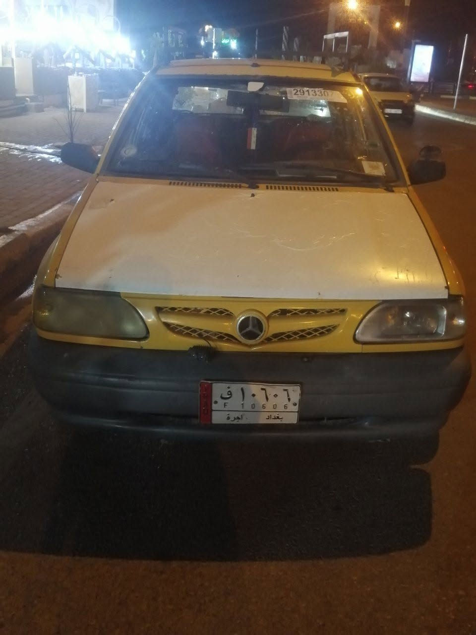 السلام عليكم
سايبا ٢٠١١ رقم بغداد
مشروع وطني
شواصي نضاف
كير شرط
محرك بيه بخار
هيئة وغرامات ٥٥٠ (عل مشتري)
سيارة حلوة وكاعدة السعر ١٧  للاستفسار ***********

