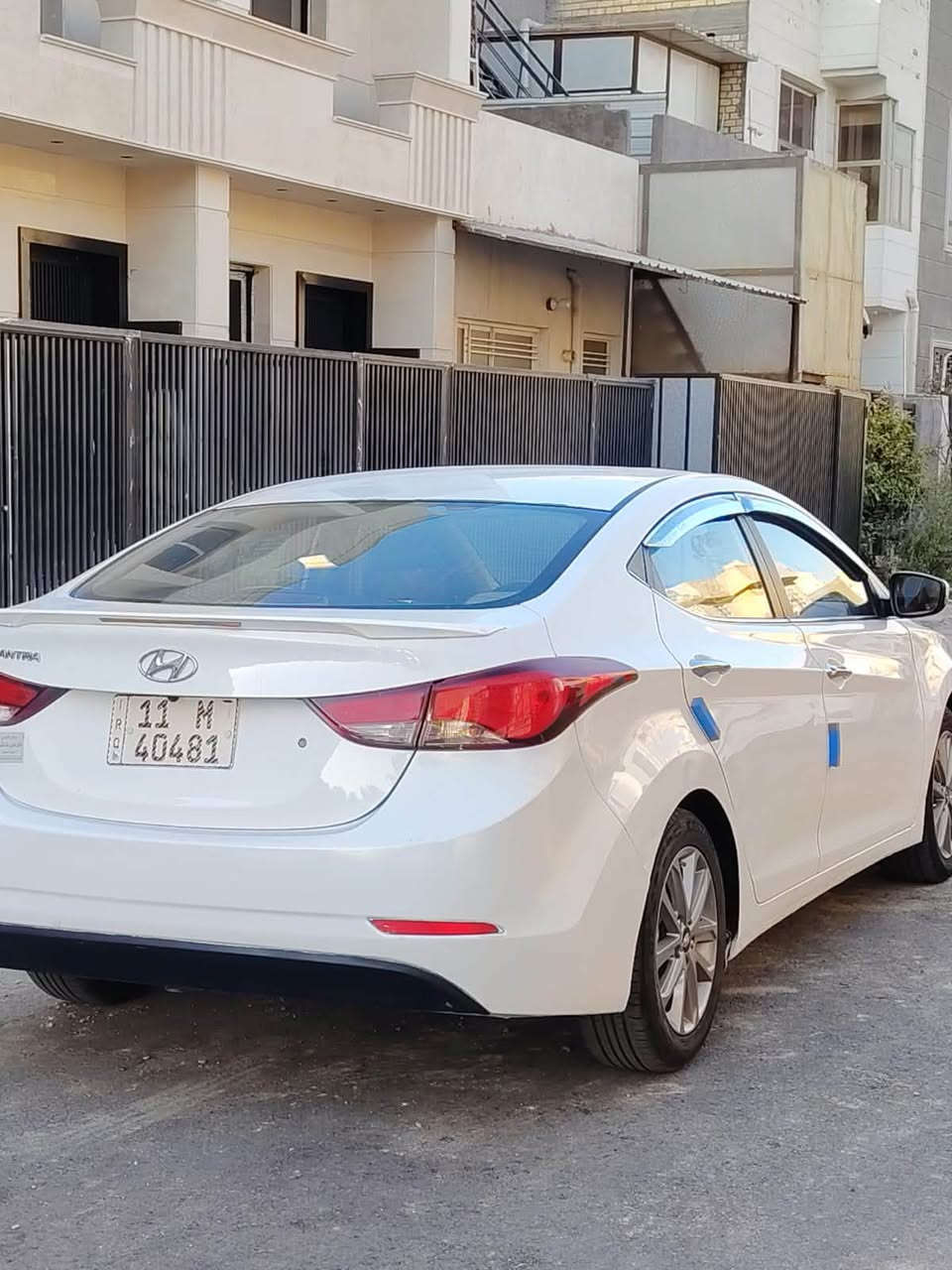 السلام عليكم ورحمة الله وبركاته
للبيع النترا ٢٠١٦ خليجي 
رقم بغداد باسمي 
رقم وهزة جديد 
مكينة ١٨٠٠ 
ماشية ١٢٠ الف 
فول مواصفات 
فتحة 
اشاير مري 
مري كهرباء 
٤ دسك 
لايت عدسة 
بك لايت لد 
فتحة سقف 
تبريد قطعتين 
تحكم ستيرن جهتين 
السيارة مكفولة من الضربة والصبغ والتبديل بيها  مكانات بارد فقط ودوسة صبغ 
المكينة مكفولة من التبخير والتنقيص 
عارضها ب١١٠ وبيها مجال بسيط 
مكاني السيدية 
الشراي يتصل ويدلل
***********
