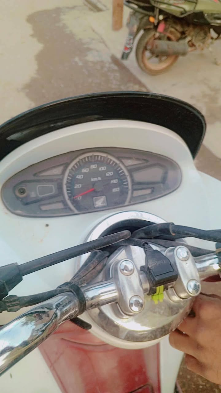 PCX • جديده • نضيفه