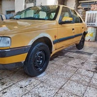 بيجو 405موديل 2011 رقم بغداد  عليهة هيئه سياره كلها عل بلاد مابيه ضربه...
