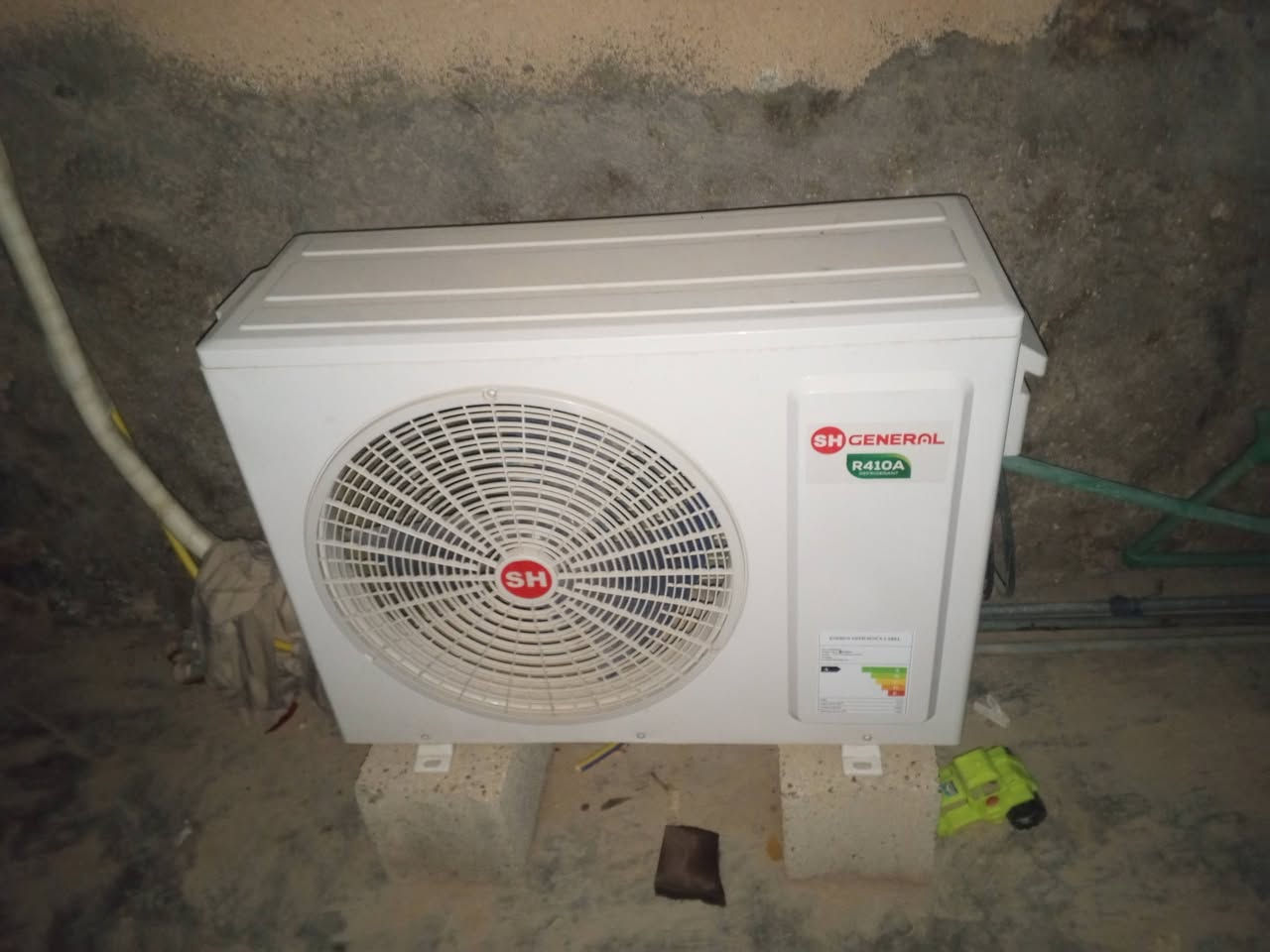 سبلت • ٢ طن ونص • للبيع