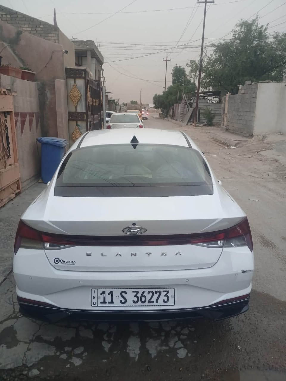 السلام عليكم 
إلنترا 2021 وارد امريكي 🚨 رقم بغداد 

ضربته دعماميات خلفي وامامي مبدلات 

كير مكينة تبريد كهربائيات كلهن كفالة 

1_مكينة حجم 2000 
3_ثلاث انضمة قيادة (سبورت /نورمال/سمارت)
4_ السيارة ثلاث بصمات  + تشغيل عن بعد 
6_نضام كار بلي 
7_ طخم تاير 🆕 🛞
9_سايد بريك دكمة 
11_ تدفئة بالكشنات 
12_ ترحيب عند الاقتراب 
وبعد بية هًواي مواصفات  
بية ملاحضات تجي وتشوف بعينك  

العنوان بغداد / الدورة / ابو دشير  
للاتصال ***********
واتساب او اتصال 📞
مكلف بل نشر
