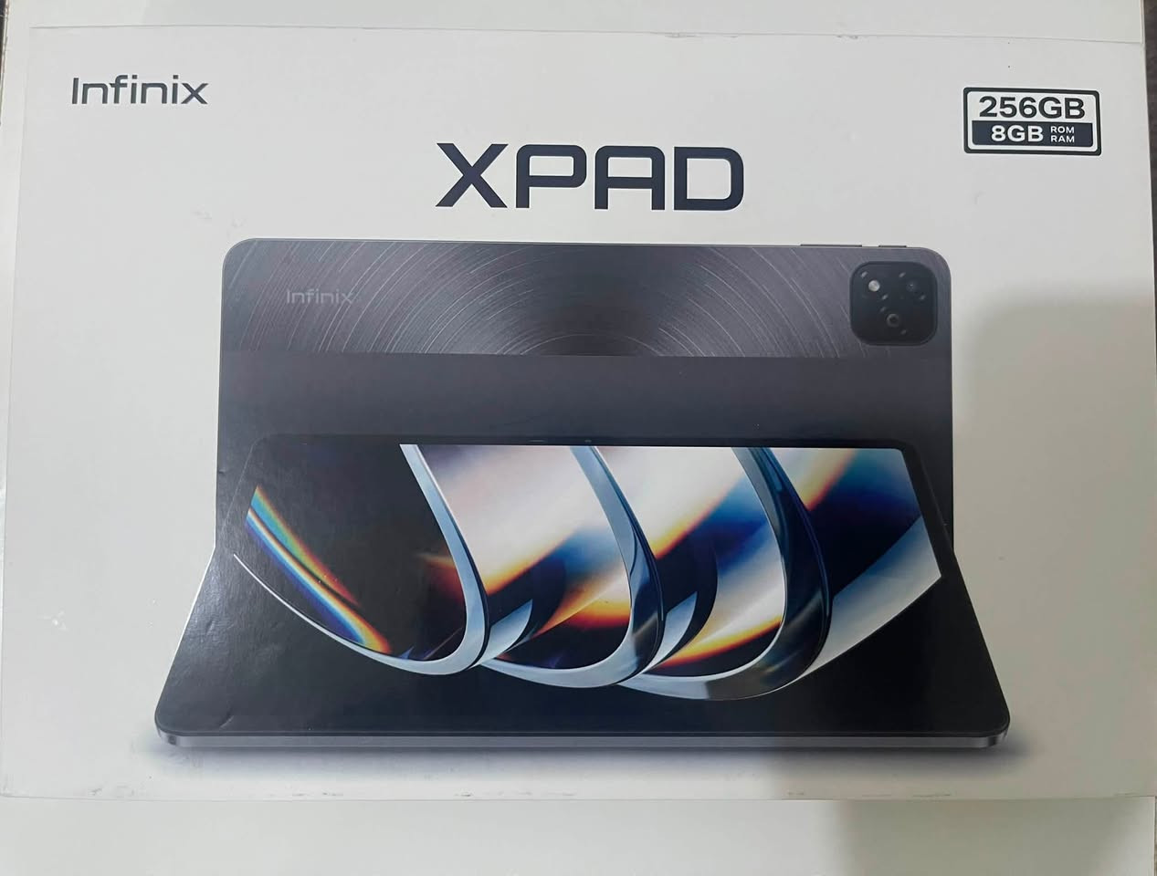 السلام عليكم ايباد انفكس XPAD للبيع الذاكرة 256 عشوائية 8+8 يدعم ببجي 60 فريم شاشة 90 هيرتز استخدامه مُريح جداً بطارية 7000 كامل ملحقات  يدعم شريحة sim
السعر 250 و بيه مجال بسيط او مراوس حَسب القناعة 
تواصل خاص او للأتصال ***********
