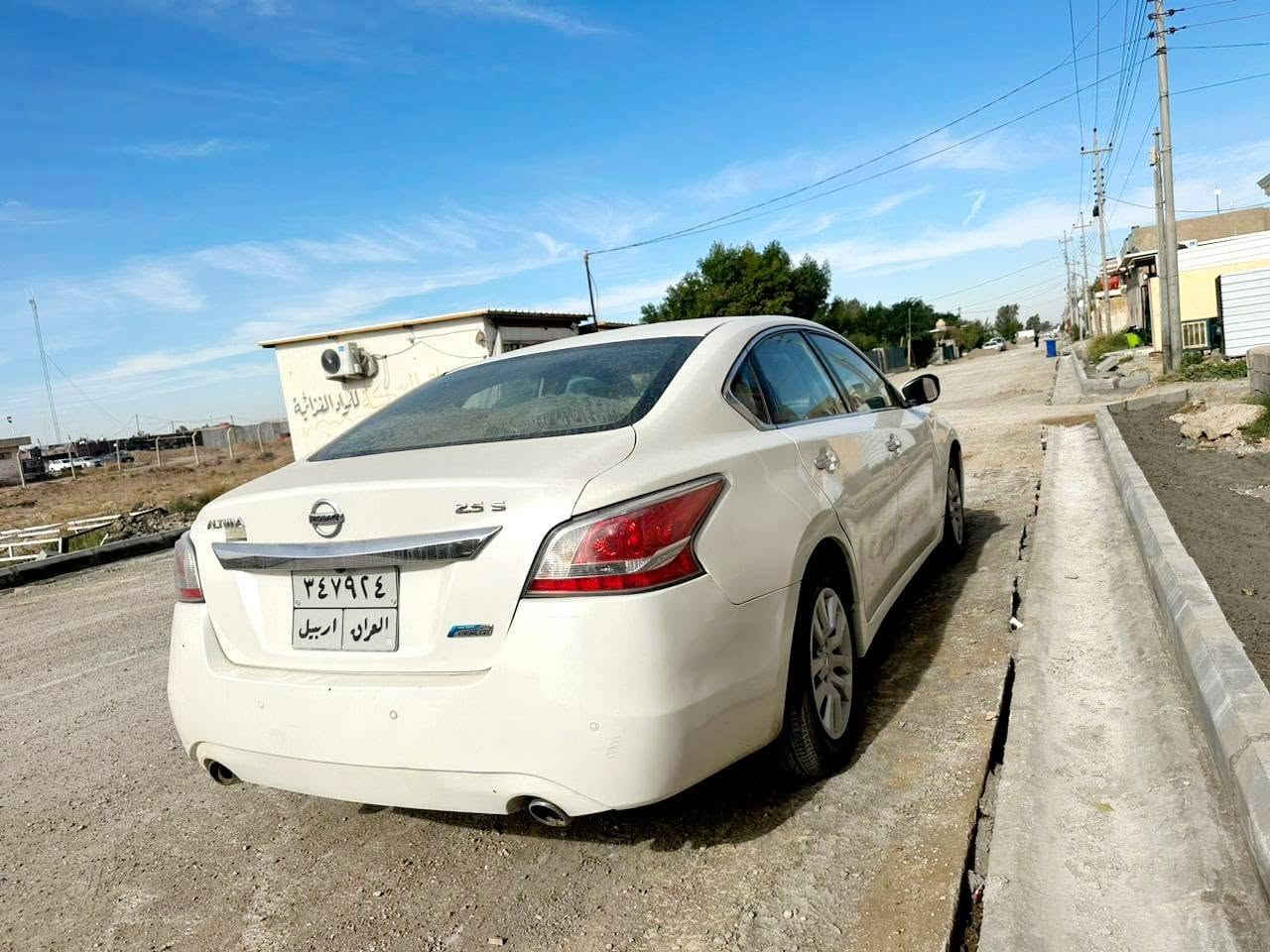 السلام عليكم التيما 14 خليجي السعر 119 عليها 4 اوراق غرامه نازل م السعر رقم الهاتف ***********
