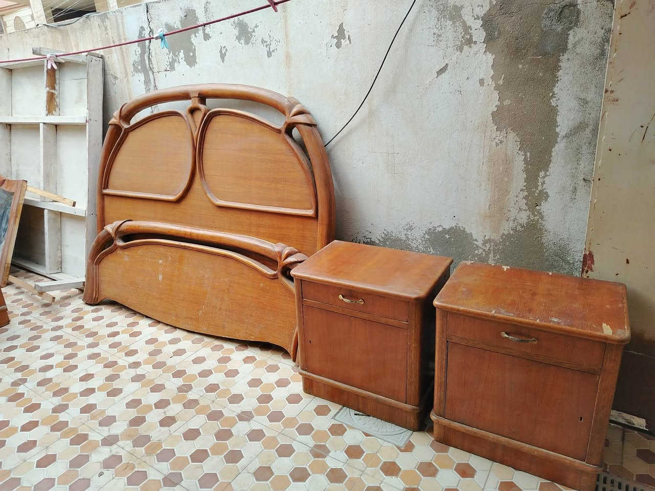 ملحقات غرفه • ديوانيه