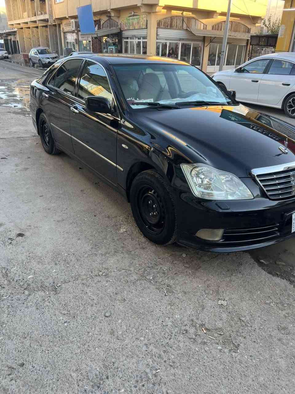 شاهینەی مۆدێل 2006 .بڕاوە سوکان محەوەر نییە سەقفی بەشەرت کەڤەر گۆڕاو بەشەرت یەک دوگمە کوشن جلت ئاوێنە کارەبایە 180 گەورە بە بچوک دەعمو لێدراوی نییە ،50 گەڵاو معامەلە ژمارەی خاوەنی ***********
