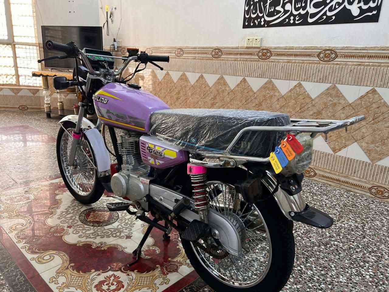 تايكر ختم سونك موديل 2025طالعه 26 مكينه مكفوله كفاله عامه وراق جدد كهربائي كله شغاله  درجه جديده ومجنبزه مكاني بابل ابو غرق سعره 575وبيه مجال ***********
