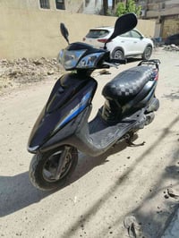 للبيع دراجة بريز بغبغاء نظيفة جدًا  - فول مكينة، والمحرك لم يُفتح أبدً...