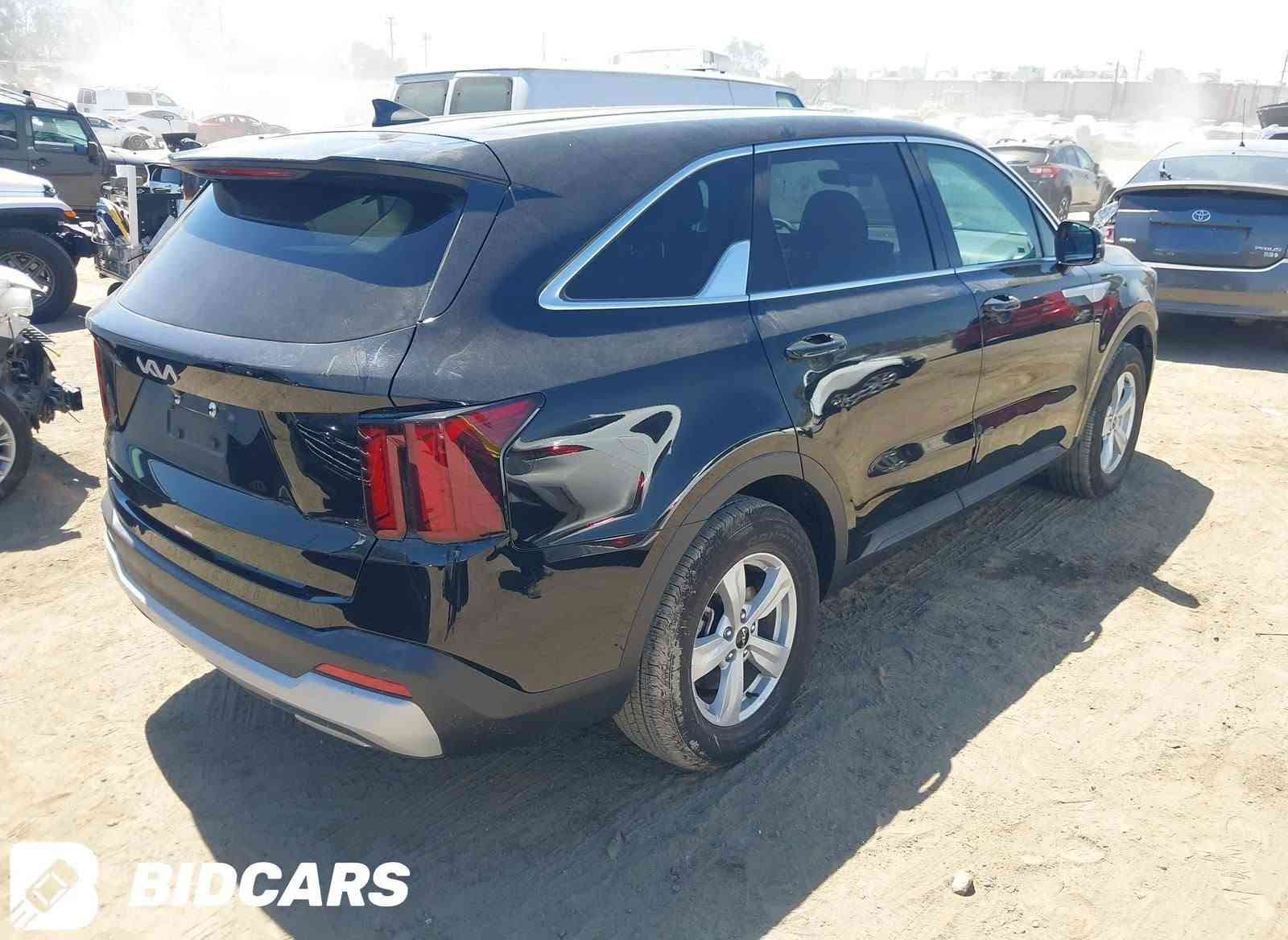 سورنتو ٢٠٢٥ • ضرر بابين • بدون كمرك