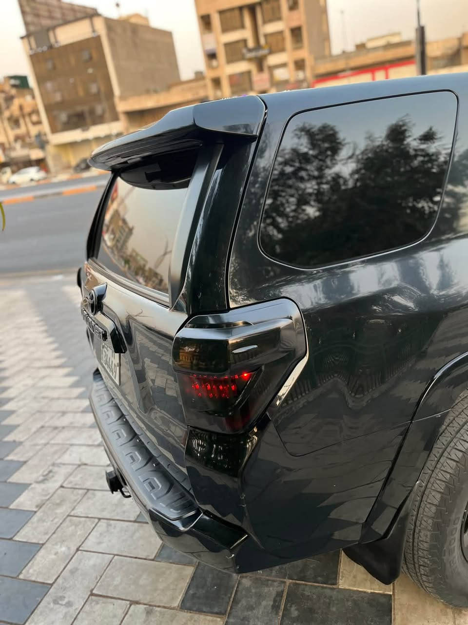 سلام عليكم
فور رنر 2020
5 راكب
السيارة جديده بمعنى الكلمى واستخدم شخصي مامتعوبه بدون ايرباك ولا شاصي
السعر 240 بيهه مجال بسيط
بغداد زيونة
***********
