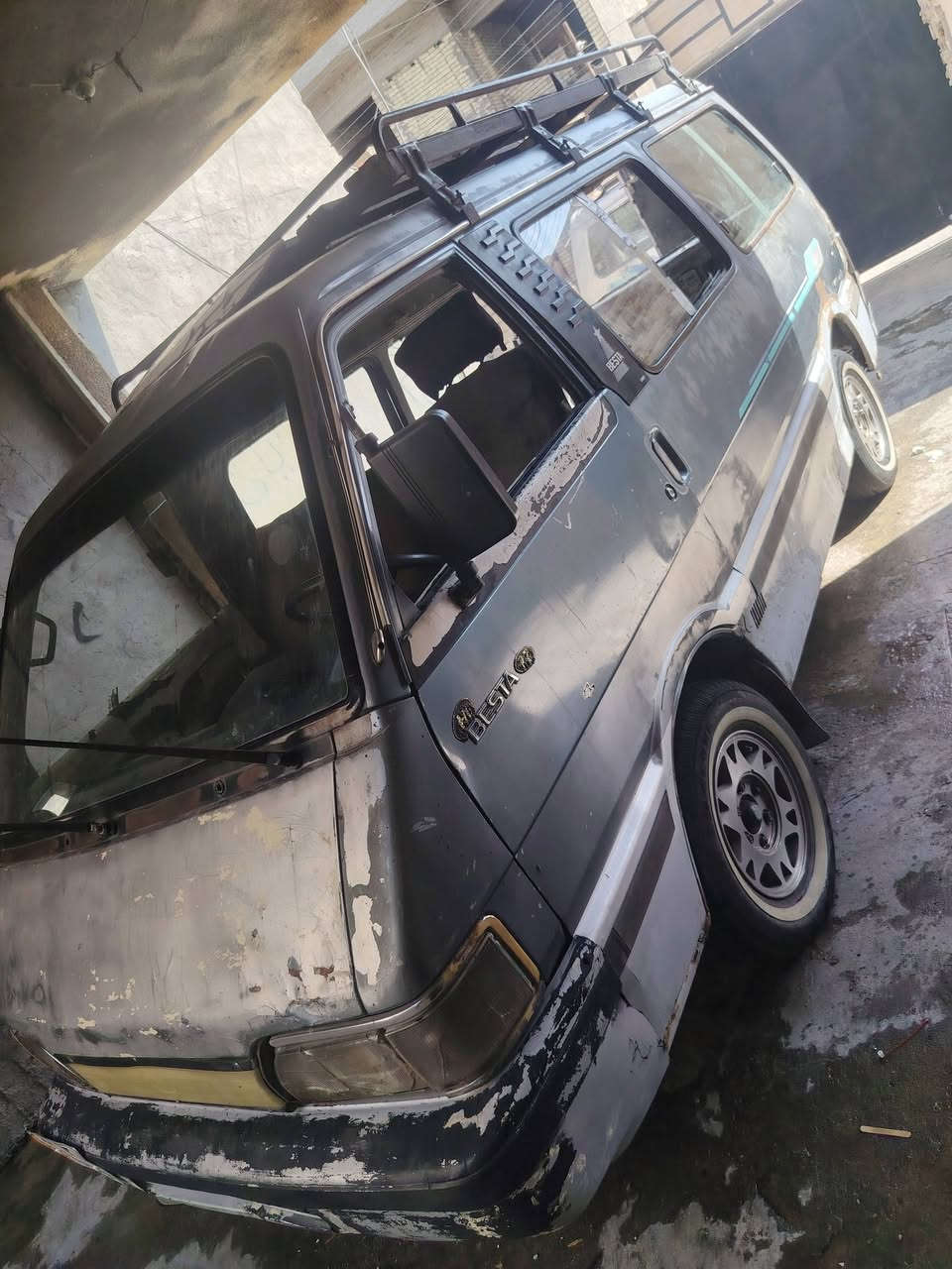 سلام عليكم كيه بسته موديل ٩٣ للبيع رقم محول حمل مكاني بغداد حي الجهاد السعر ٢٥ وبي مجال الرقم ***********  ممتواجد عل نت  مكلف بل نشر

