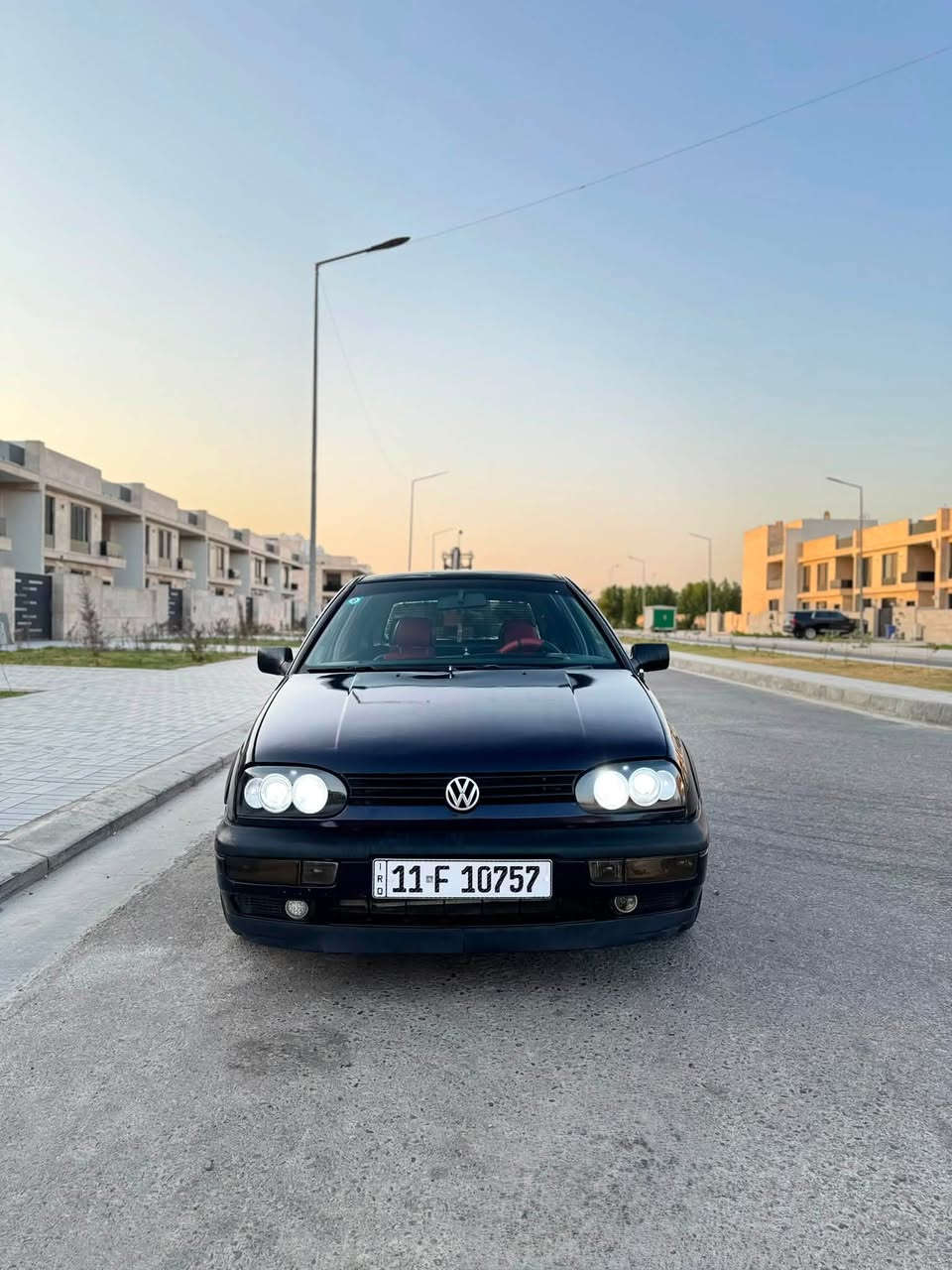 السلام عليكم كولف 95 كير مكينه تمام مكينه بيه اسم بخار بدون تنقيص مرات اصير مرات ماكو تبريد شغال وخير من الله صدر مع تخم تاير جديد سنويه جديه لل31 تنتهي بسمي دوشمه جديده داخل حلو كهربائيات كله شغاله منضومه زنون مكانه بغدادحي الجهاد السياره مصبوغه للجماليه بدون اي ضربه ولا دواخل السعر 35 
اتصل ***********
