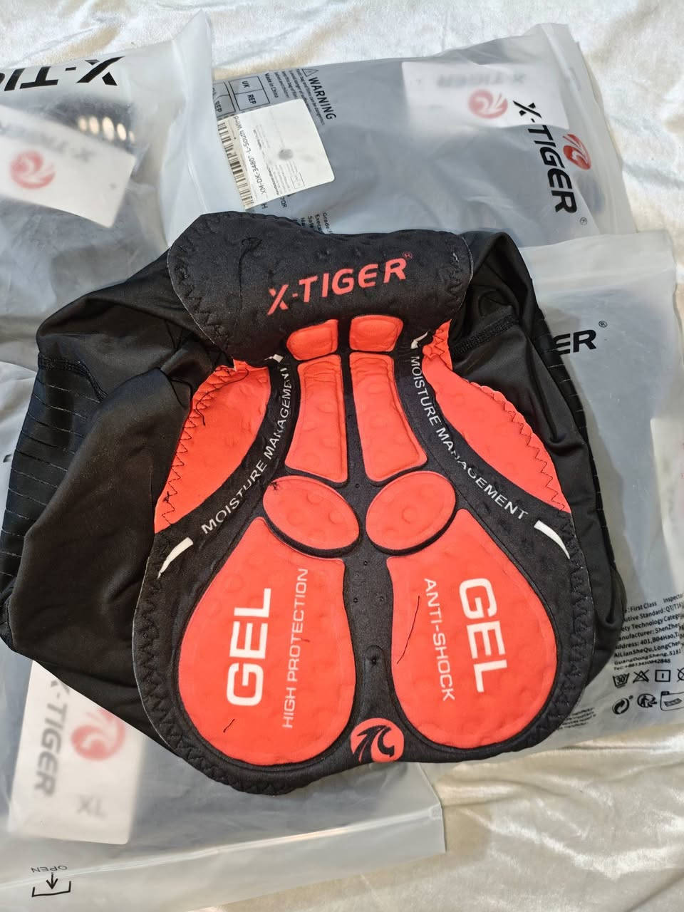 سلام عليكم
متوفر شورت جيلاتين طبي 💯

ماركة / X-TIGER🚵‍♀️

متوفر بقياسات S/M/L/XL 🚴‍♂️

تفاصيل اكثر خاص 

🆕🆕

متوفر توصيل جميع المحافظات 🚗5

واتساب ***********📞

