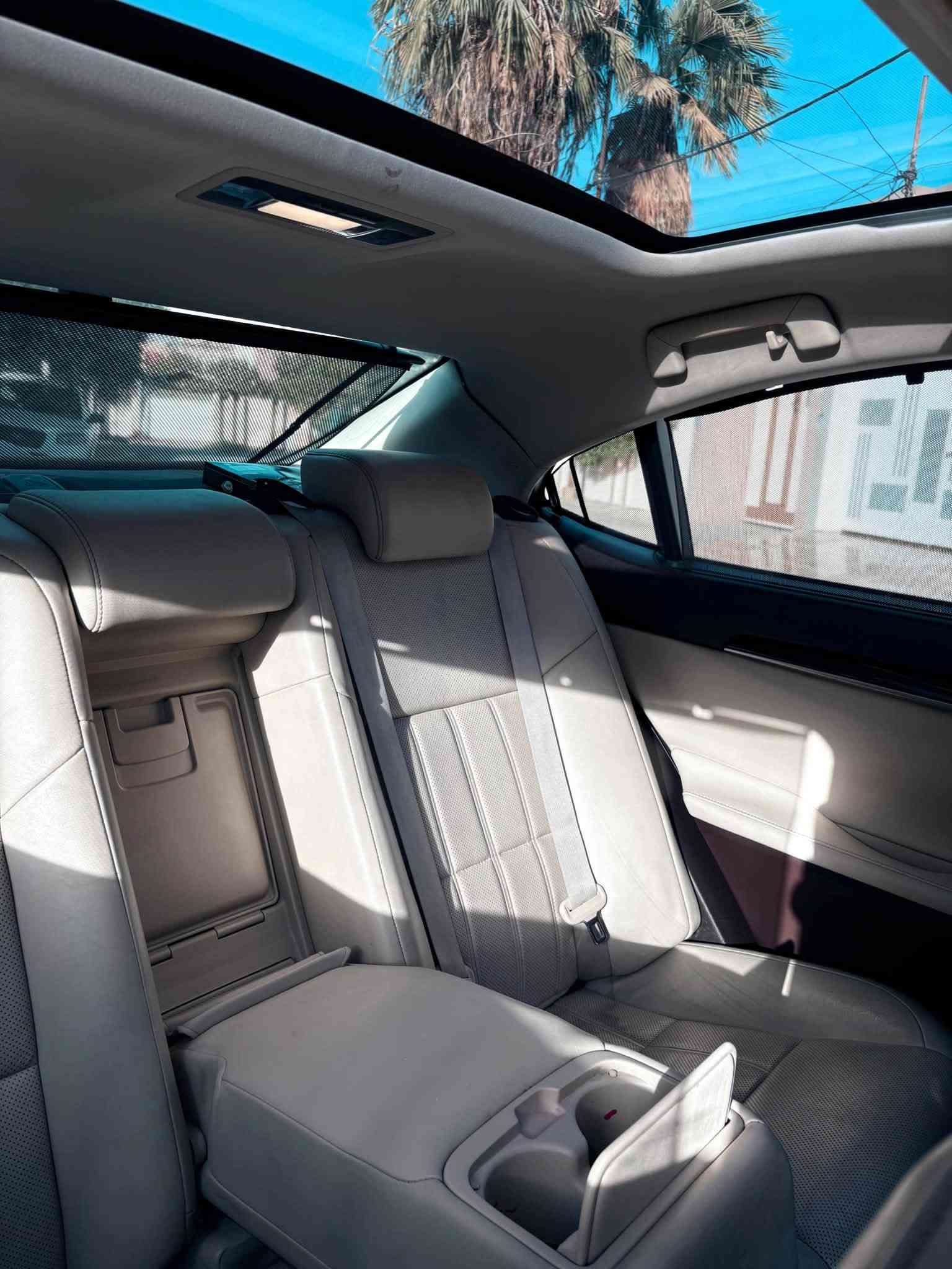لكزس ES350 • ٢٠١٨ • بدون صبغ