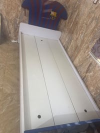 سريرين • للبيع