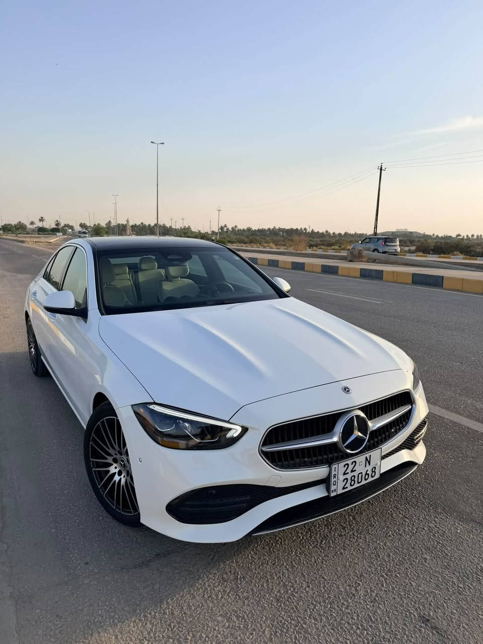السلام عليكم
للبيع مارسيدس C300 موديل 2025 ابيض داخل ابيض 
ايرباك سليم 
رقم اربيل تريد تحويل او وكاله
ماشيه 9000
مكان السياره بابل 

***********
